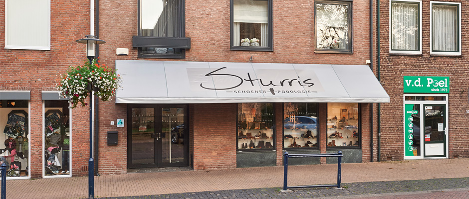 Verbouwingsopruiming bij Sturris Schoenen Verbouwingsopruiming bij Sturris Schoenen